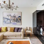 d.Five Aranykéz Apartment