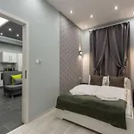 Premium Apartment By Hi5 - Central 1 Bedroom