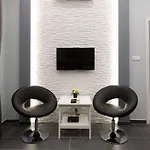 Premium Apartment By Hi5 - Central 1 Bedroom