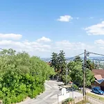 Budai Zöldövezet Központ, Apartmanház, Rendezvényközpont és Étterem