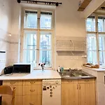 Ferenc Apartment