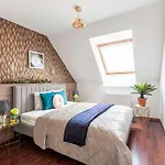 Deluxe Central Quentin Apartment 3Bedrm, 2Bathrm