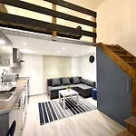 Downtown Flat In Budapest, King
