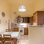 Kofarago Apartment