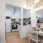Mira Holiday Apartment