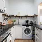 Mira Holiday Apartment