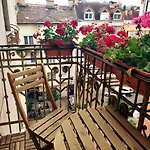 Captain Buda Apartment