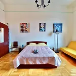 Budapest City Views Apartments