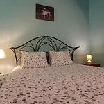 Heritage Harmony With Free Parking