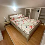 Budapest Bloom Apartman