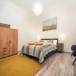 A77 Buda Castle Apartment