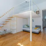 Weiner Leo Sunny Mezzanine Hideaway