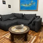 Tony Apartman