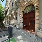 Superb Cozy Studio In The Heart Of Budapest