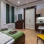 Budapest Holidays Apartments