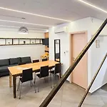 Upartments