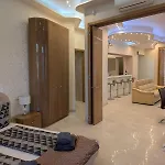 Heart Of Downtown Budapest Luxury Condo, Private Spa, Home Cinema, Patio