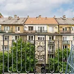 Buda Breeze Apartment