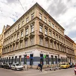 Urban Charm Studio Downtown - Lively Quarter