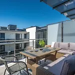Luxury Penthouse W Garage - Budapest Centre