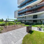Zenit Sunrise Oasis With Terrace & Garage Parking