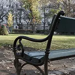 Karolyi Garden | Hostaid