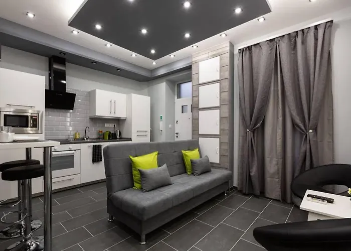 Premium Apartment By Hi5 - Central 1 Bedroom