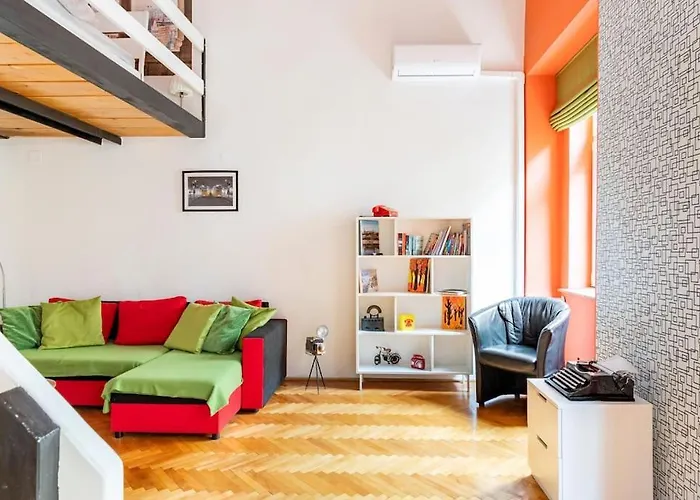 Quiet Home At Synagogue