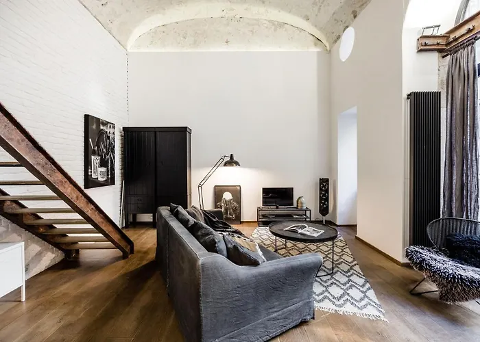 One Of A Kind, Super Central Condo With Patio