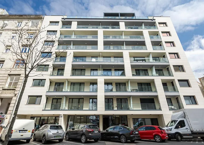 Near The River Apartment 1