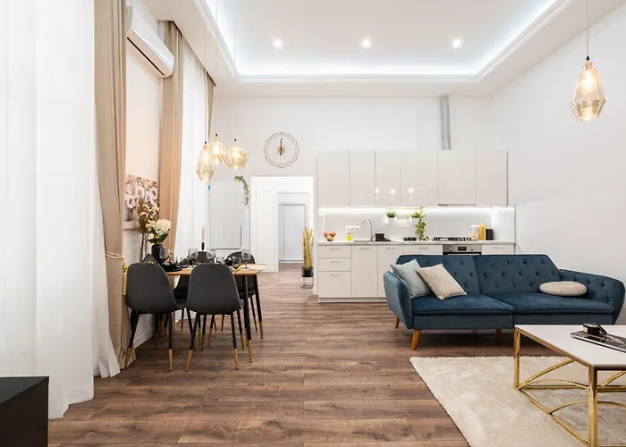 Blue Velvet Luxury Apartment