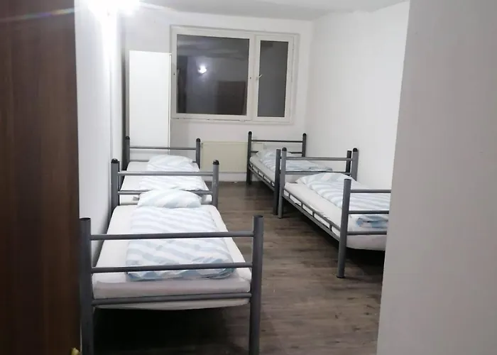 Munkasszallo Budapest