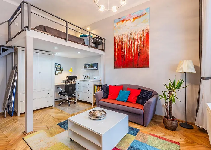 Central Opera Loft Apartment