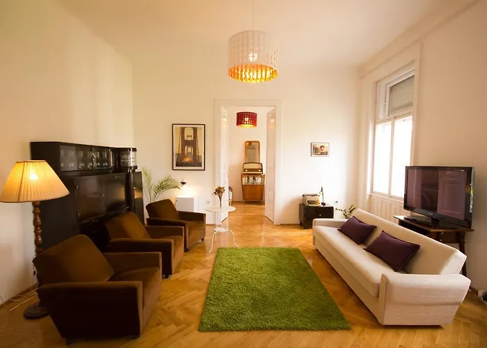 Arena Apartment