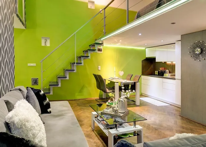 Feel Different Apartment