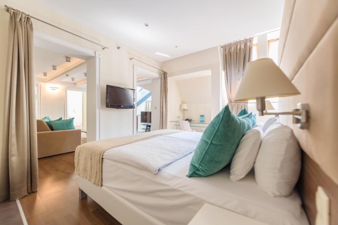 La Prima Fashion Hotel 4*