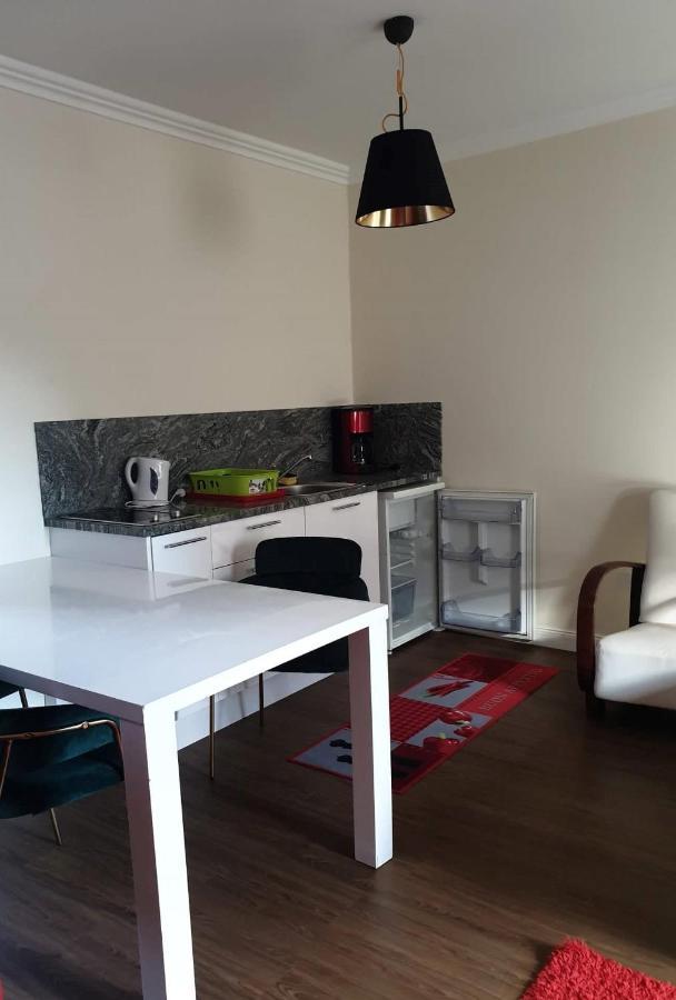 Bed & Breakfast Ejjeli Bagoly Etterem Es Panzio *