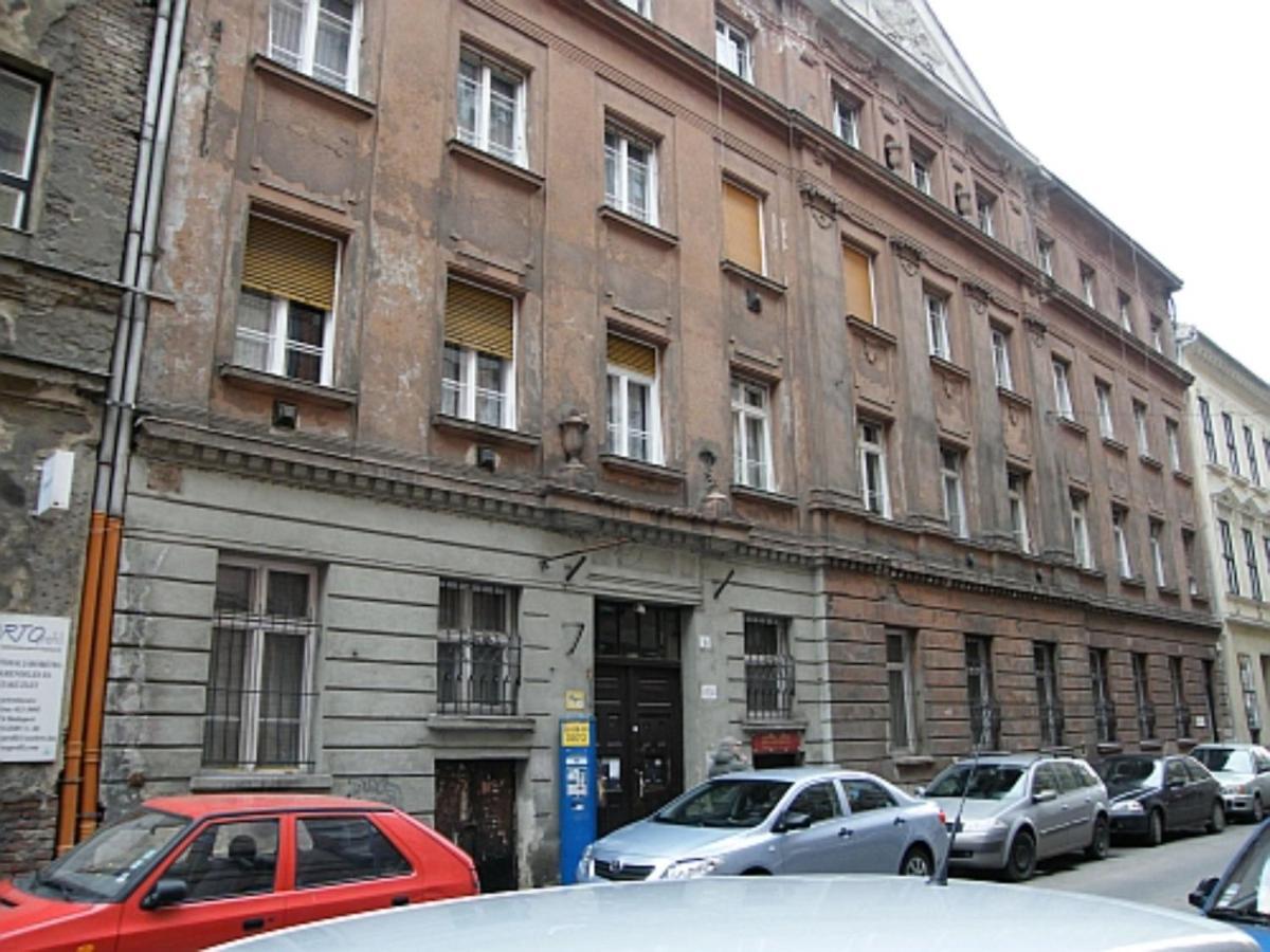 Lägenhet Cozy & Quiet Near Kiraly Street Free Parking, Ac, Perfect For 4 Guests! *