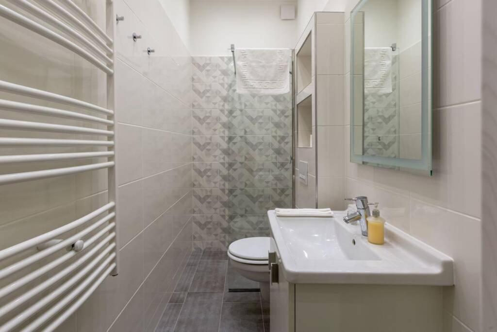 Premium By Hi5 - 1 Bedroom Appartement Boedapest