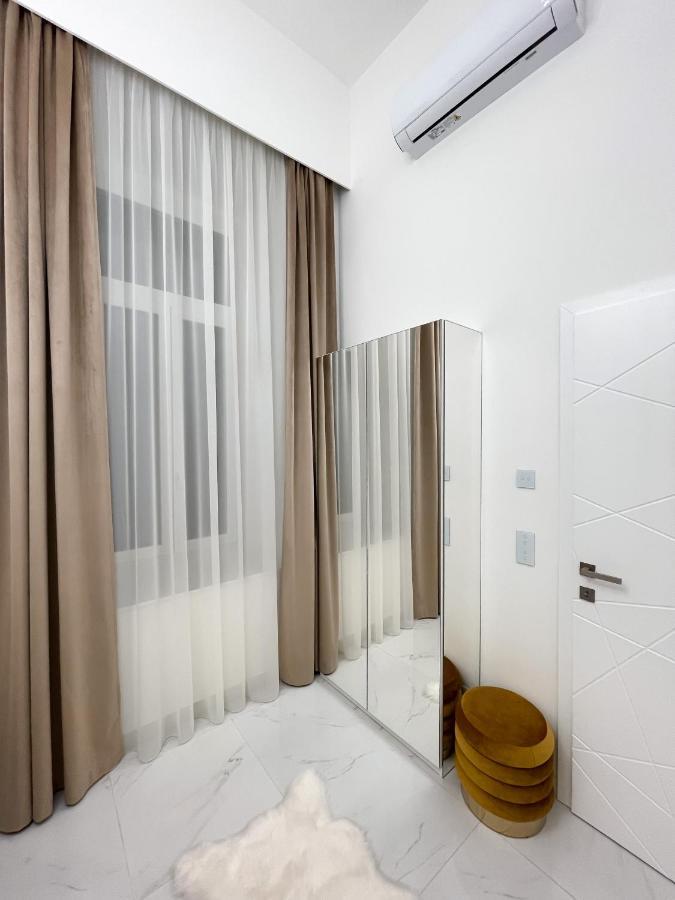 St Stephen Luxury With Jacuzzi And Sauna Apartamento
