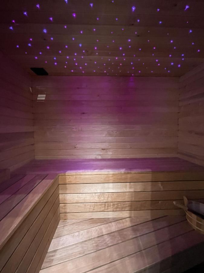 St Stephen Luxury With Jacuzzi And Sauna *