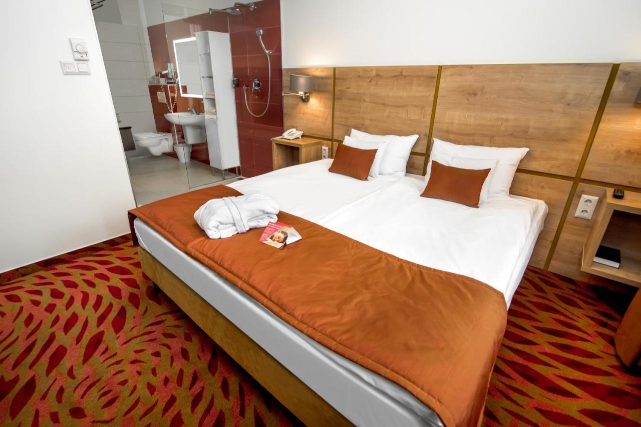 Rubin Wellness & Conference 4*