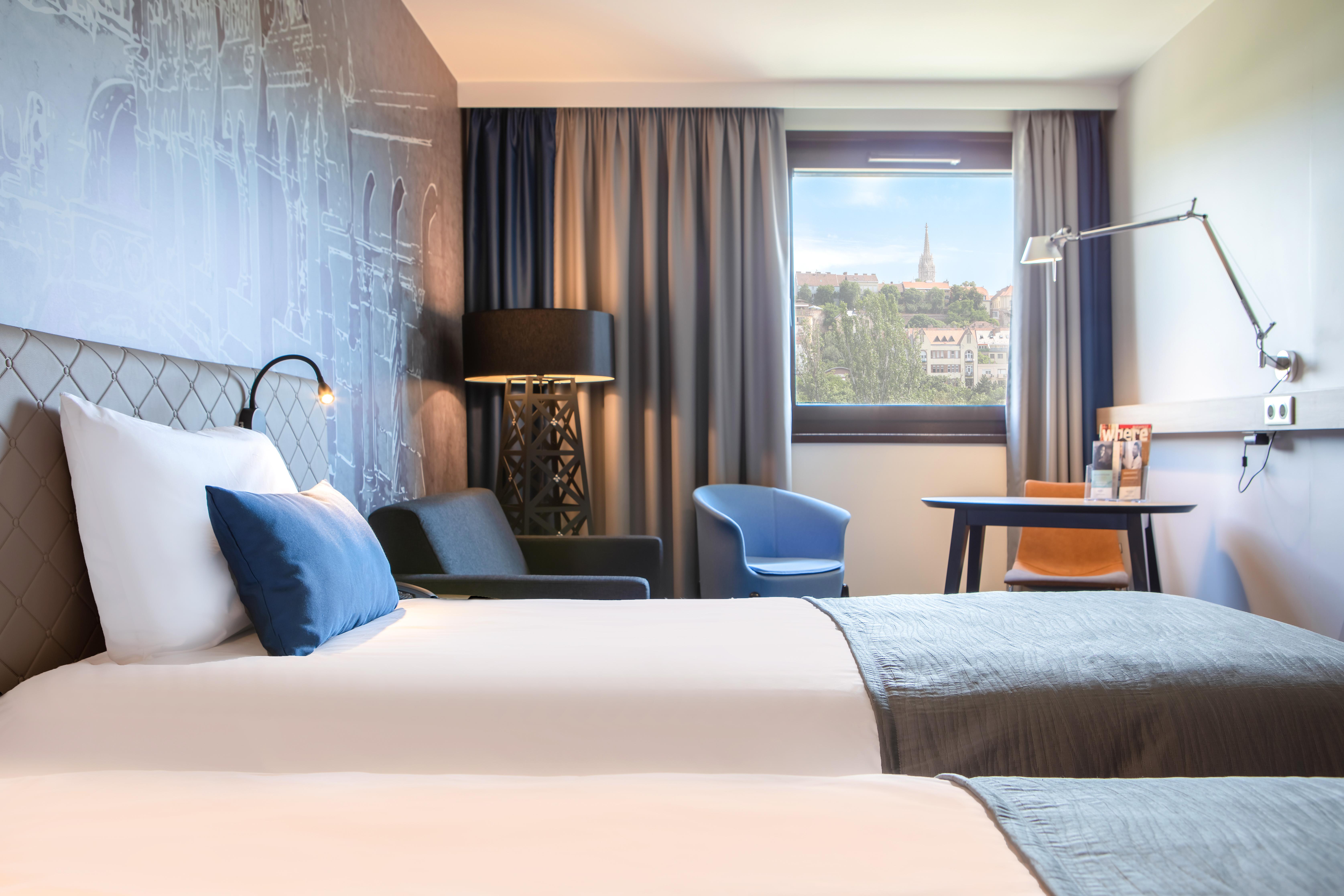 Mercure Castle Hill Hotel 4*