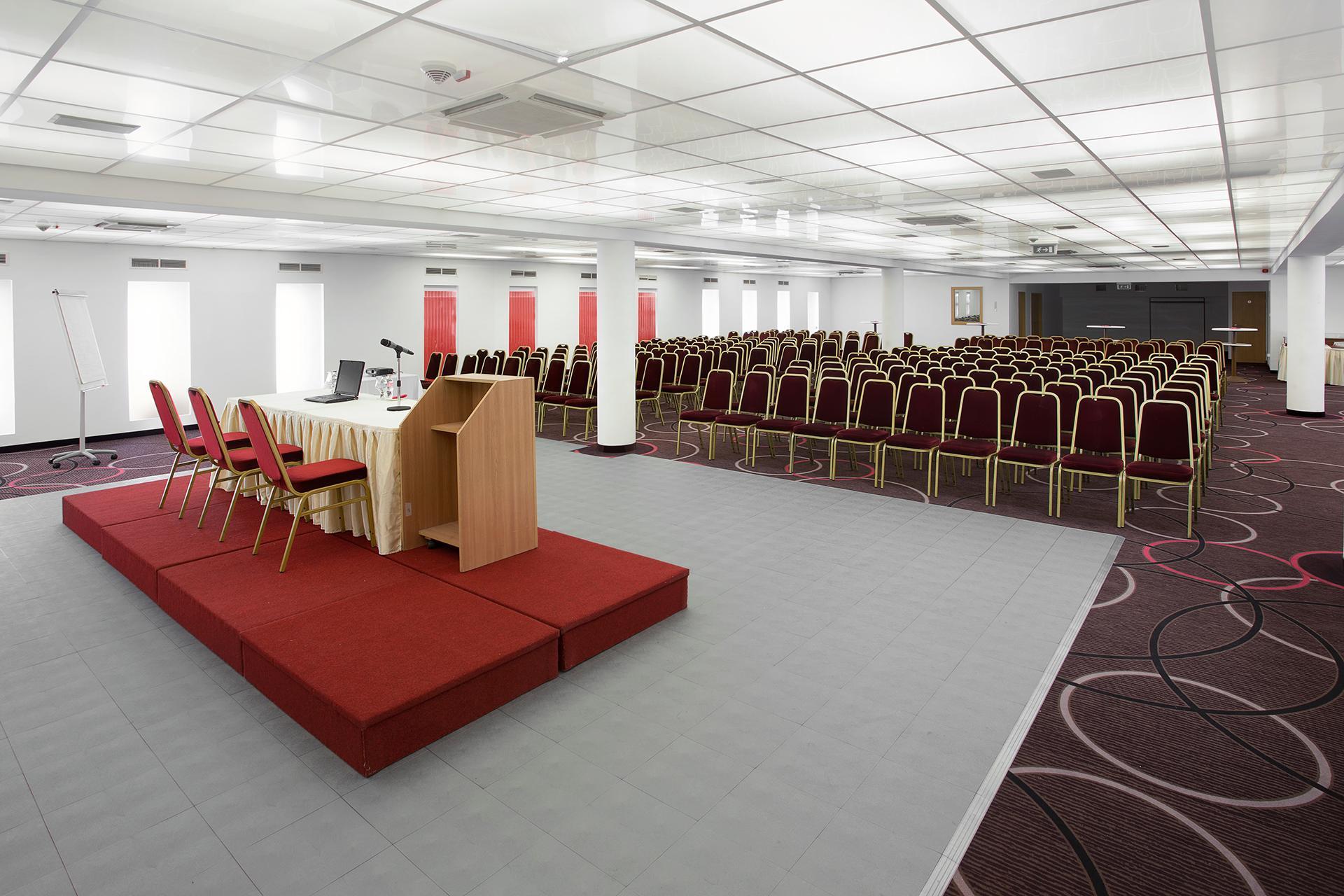Hotell Rubin Wellness & Conference 4*
