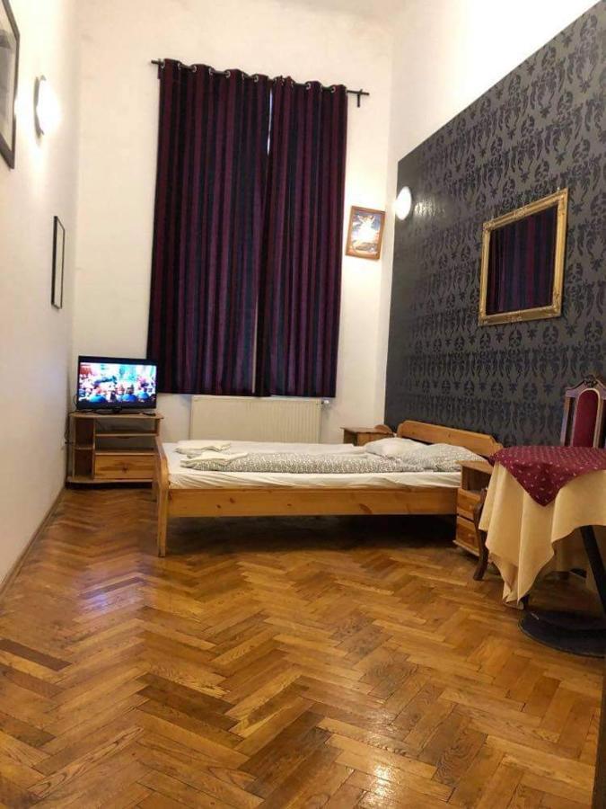 4 2. Apartmán Budapešť