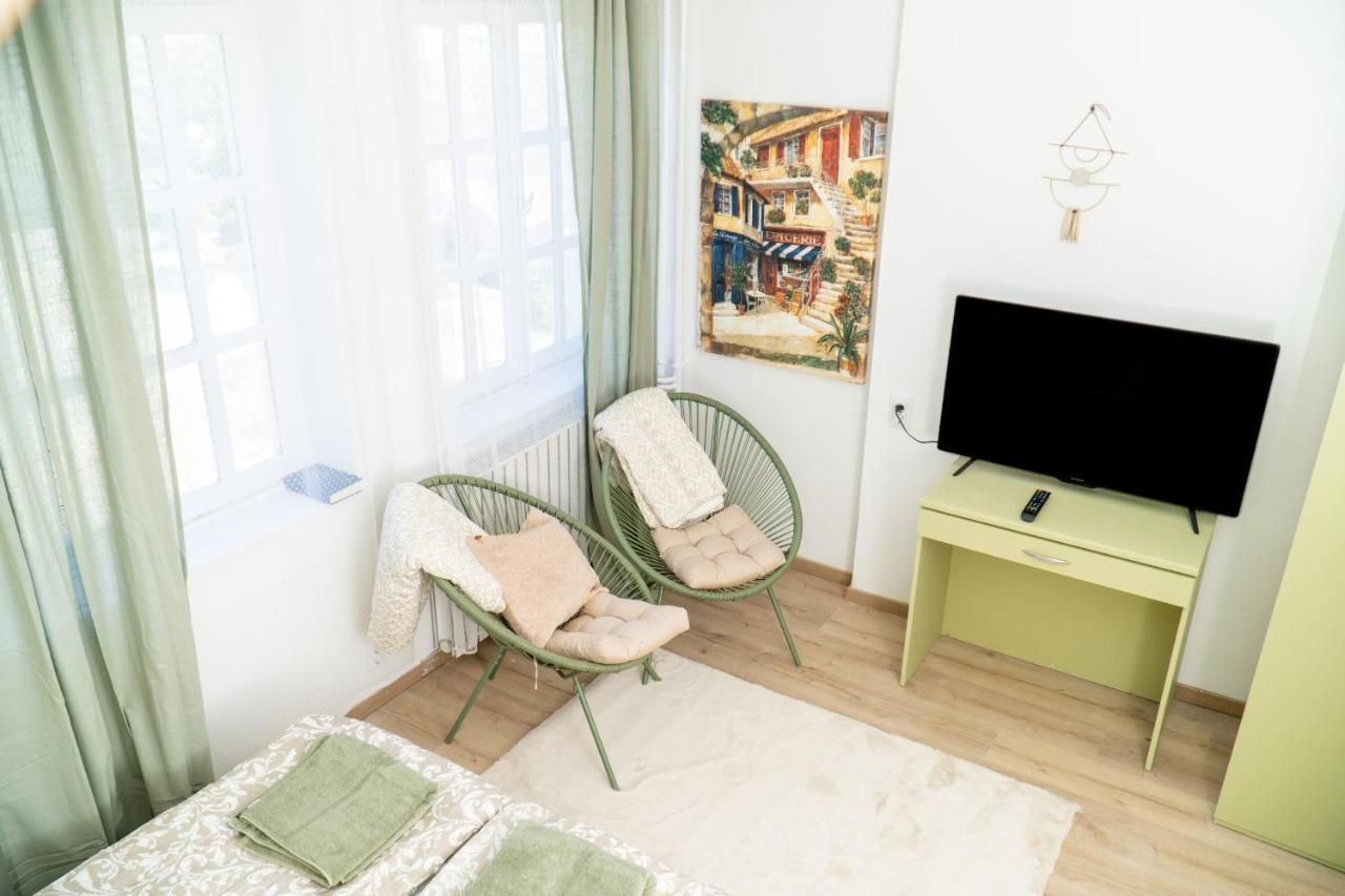 Budai Zöldövezet Központ, Apartmanház, Rendezvényközpont és étterem *