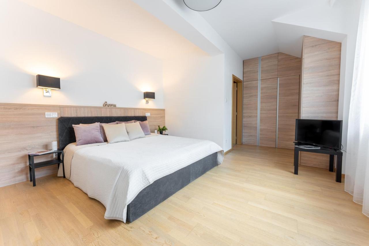 Rose Lux Appartement *