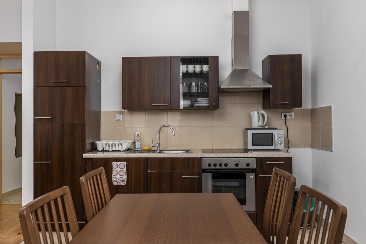 Cosy 1 Bedroom In Gozsdu Court *