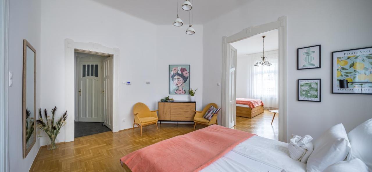 Captain Buda Appartement *