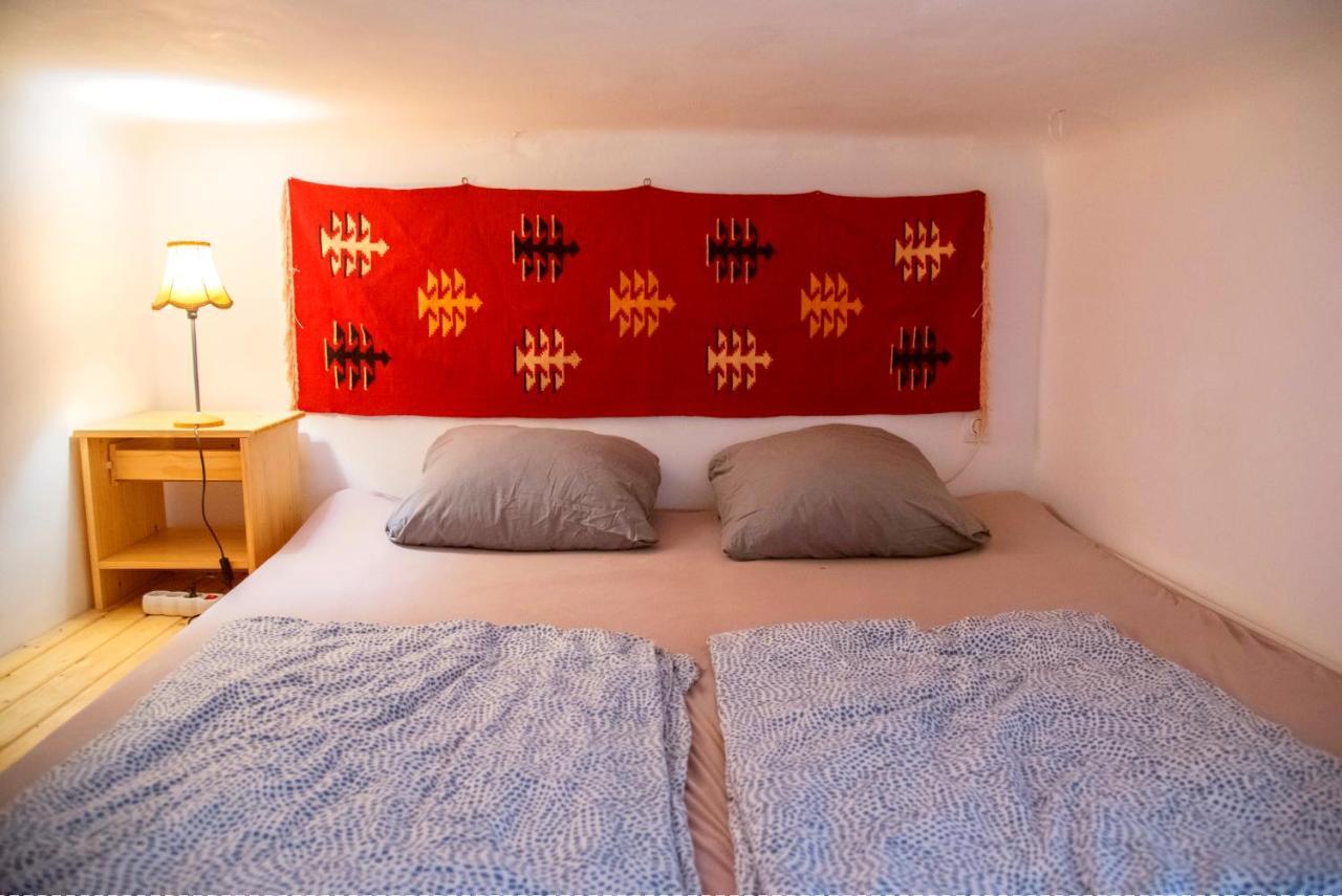 Hostel Nest *
